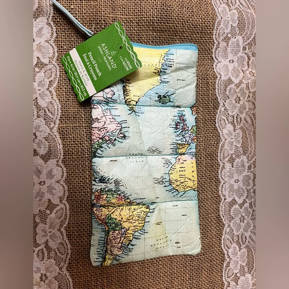 Ashland Multicolor World Map Pouch